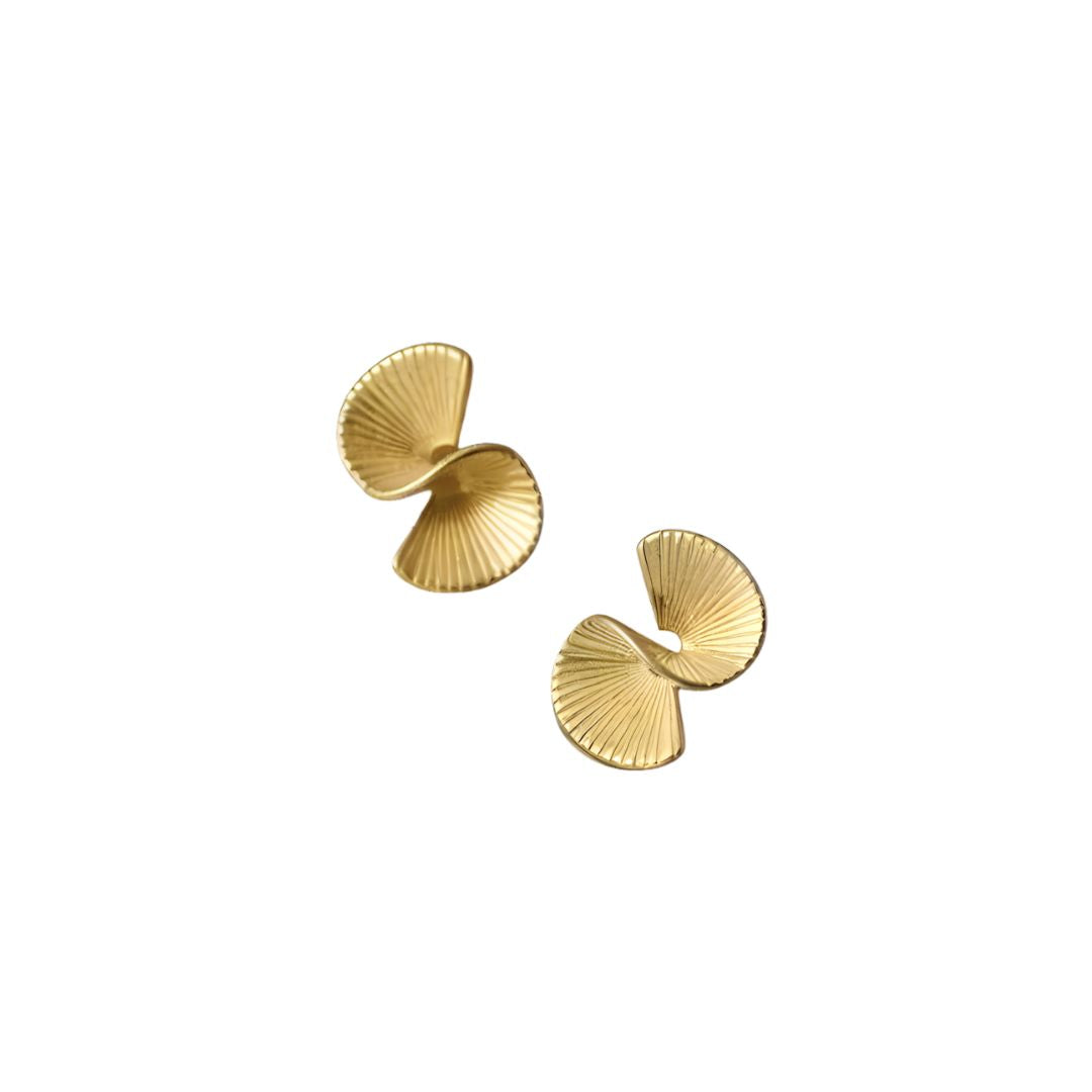 Twisted Fan Earrings in Gold