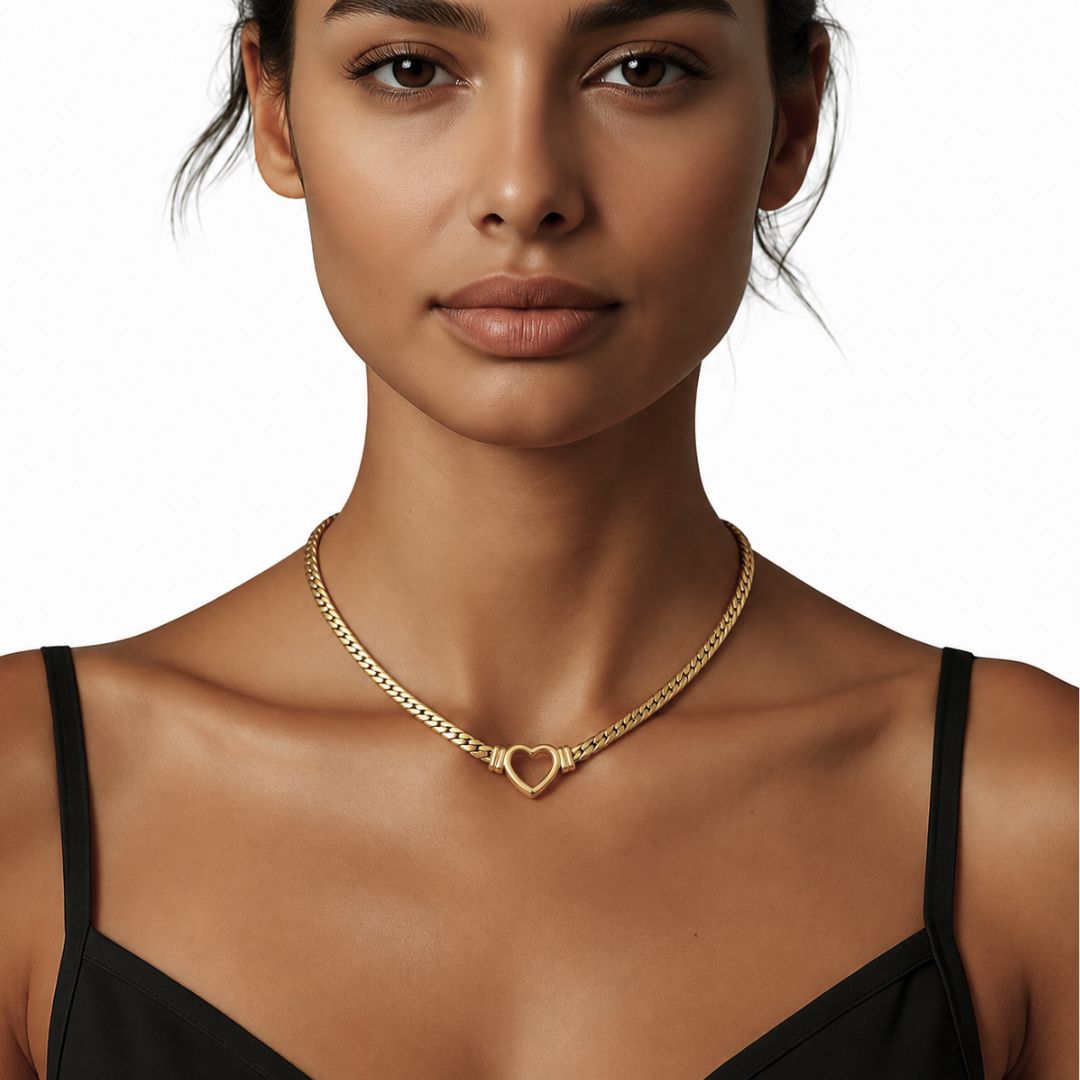 Tully Silver Chain Necklace with Hollow Heart