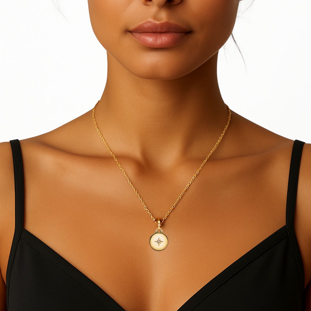 Divine Moments Locket in Sterling Silver and Gold