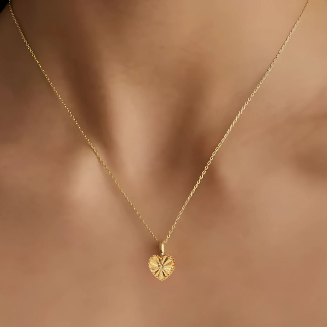 Havana Heart Necklace in Gold