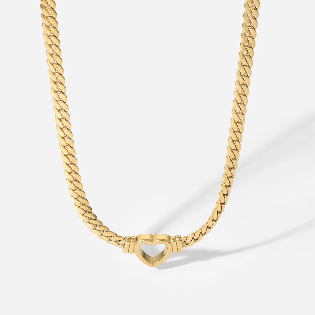 Tully gold chain necklace with hollow heart