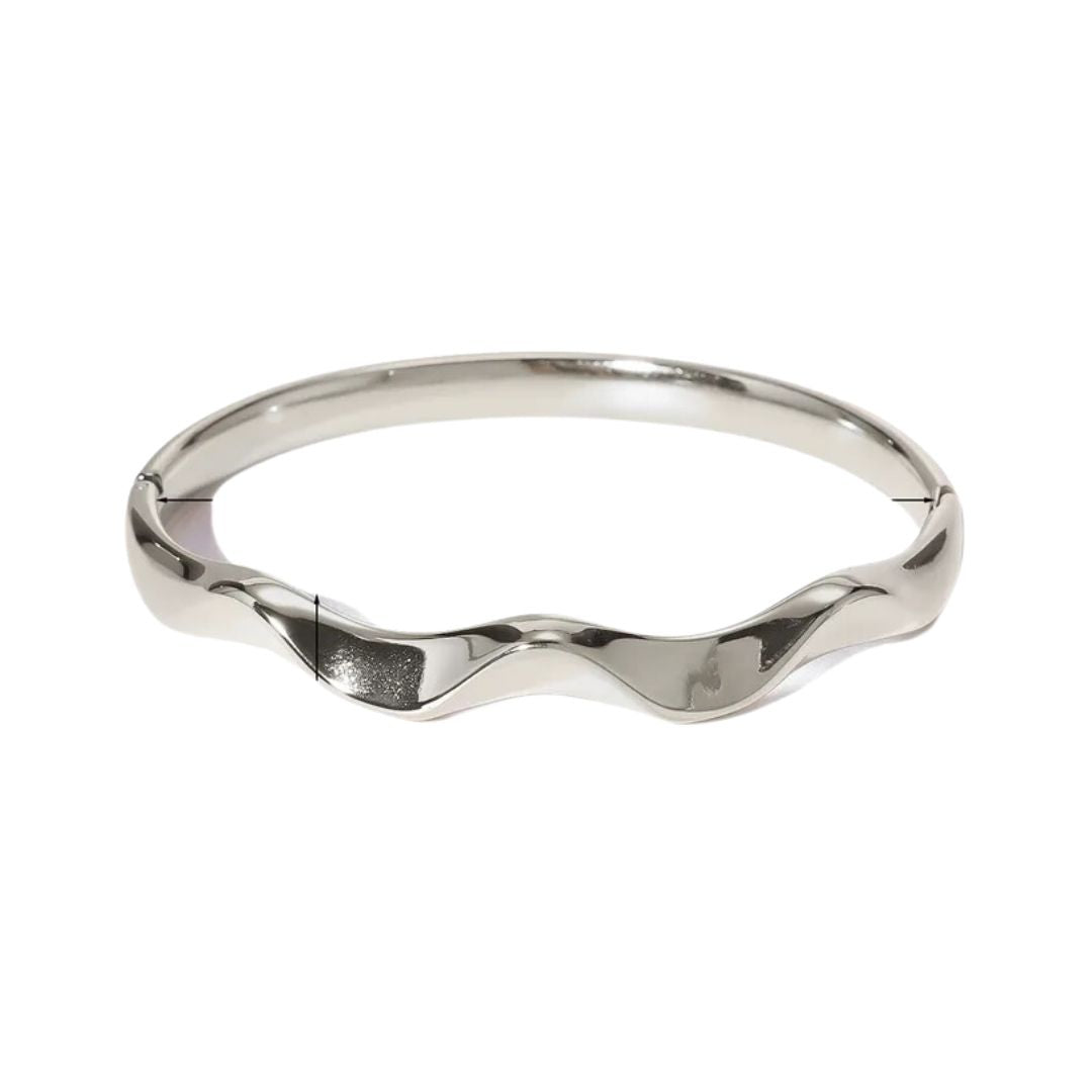 Wave bracelet in gold