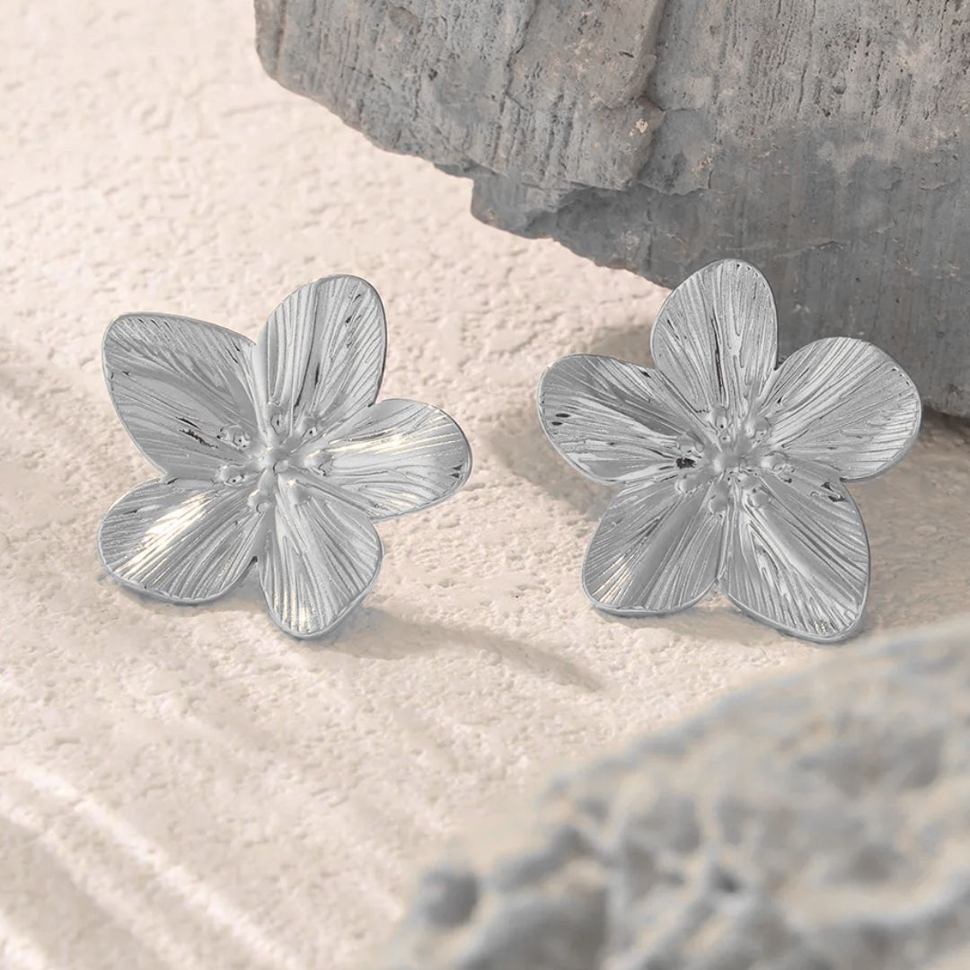 Florence flower studs in silver