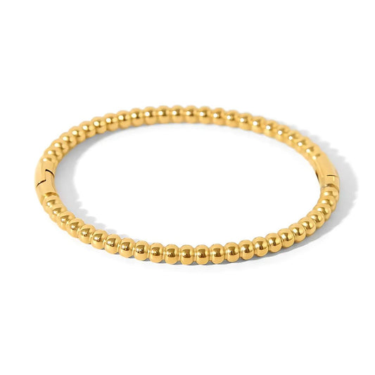 The Twist Bracelet in gold