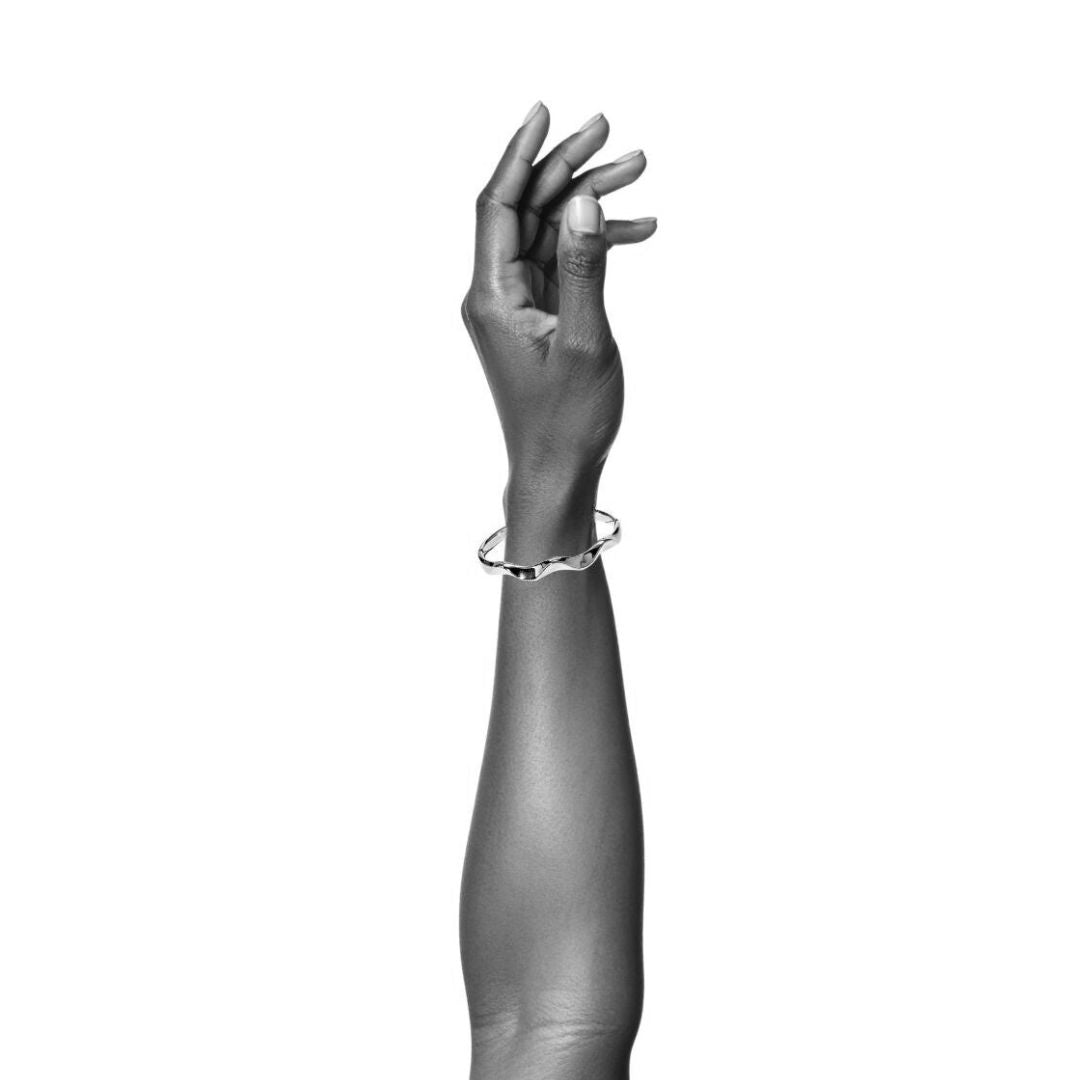 Wave Bracelet in Silver