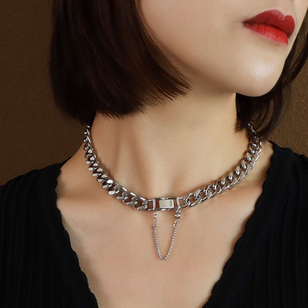 Bronte chain necklace in silver