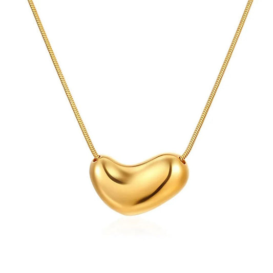 Ava chunky heart necklace in gold