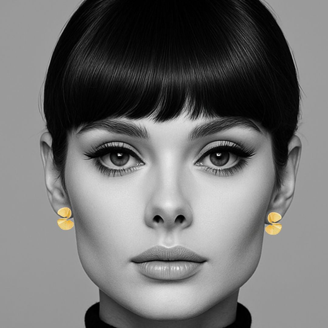 Odette Fan Earrings in Gold