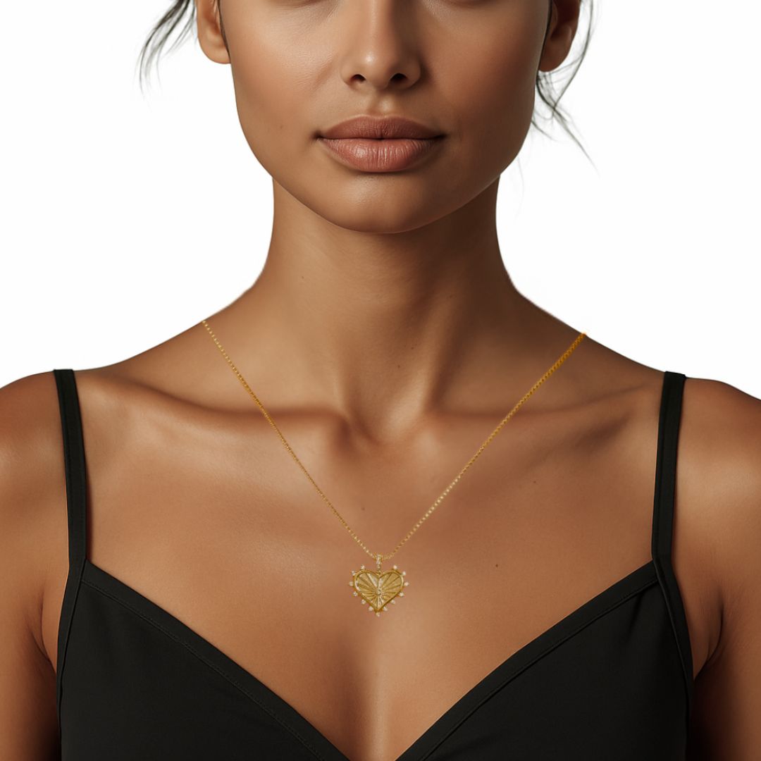 Sabrina Necklace in Gold